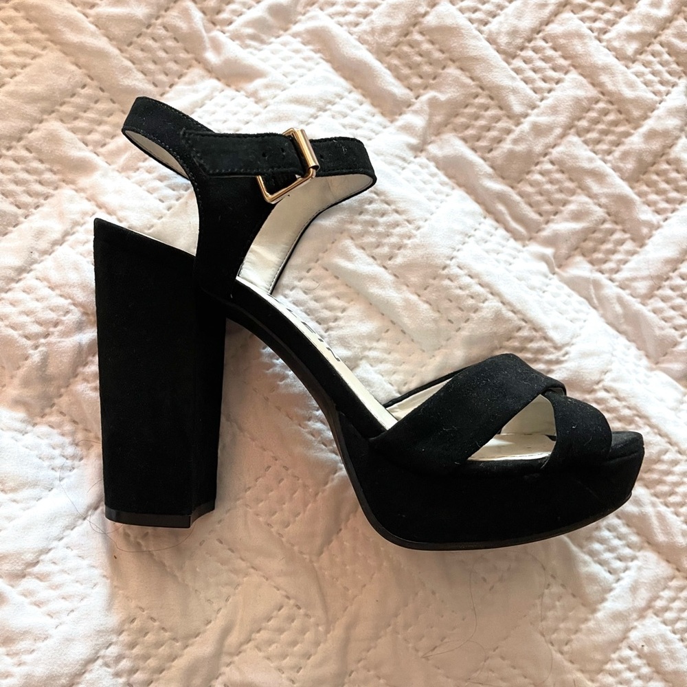 Black Heel